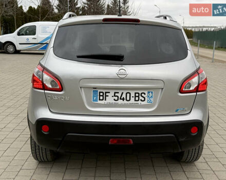 Серый Ниссан Кашкай, объемом двигателя 1.5 л и пробегом 220 тыс. км за 10400 $, фото 30 на Automoto.ua