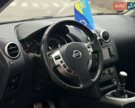 Серый Ниссан Кашкай, объемом двигателя 2 л и пробегом 260 тыс. км за 10999 $, фото 16 на Automoto.ua