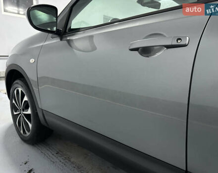 Серый Ниссан Кашкай, объемом двигателя 1.6 л и пробегом 167 тыс. км за 10750 $, фото 18 на Automoto.ua