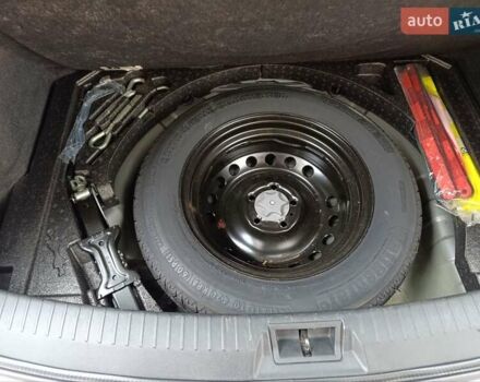 Серый Ниссан Кашкай, объемом двигателя 1.5 л и пробегом 178 тыс. км за 11750 $, фото 9 на Automoto.ua