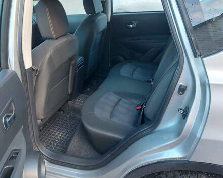 Серый Ниссан Кашкай, объемом двигателя 1.6 л и пробегом 177 тыс. км за 10600 $, фото 24 на Automoto.ua