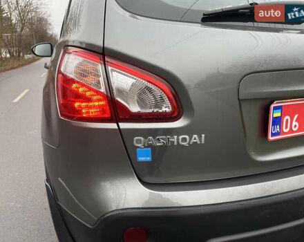 Сірий Ніссан Кашкай, об'ємом двигуна 0 л та пробігом 230 тис. км за 9900 $, фото 21 на Automoto.ua