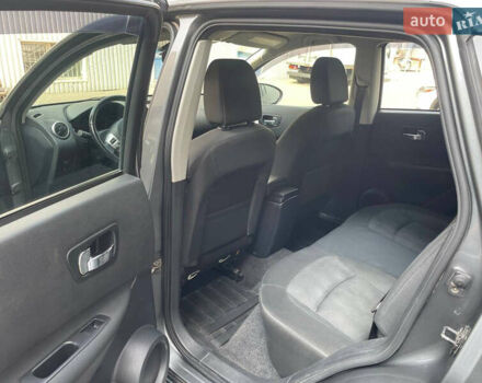 Серый Ниссан Кашкай, объемом двигателя 1.6 л и пробегом 100 тыс. км за 10800 $, фото 6 на Automoto.ua