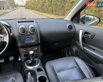 Серый Ниссан Кашкай, объемом двигателя 2 л и пробегом 242 тыс. км за 12550 $, фото 48 на Automoto.ua