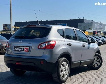 Сірий Ніссан Кашкай, об'ємом двигуна 1.6 л та пробігом 144 тис. км за 10990 $, фото 8 на Automoto.ua