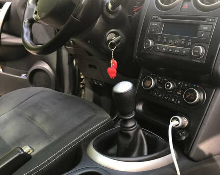 Серый Ниссан Кашкай, объемом двигателя 2 л и пробегом 252 тыс. км за 10300 $, фото 33 на Automoto.ua