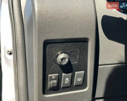 Серый Ниссан Кашкай, объемом двигателя 1.6 л и пробегом 144 тыс. км за 10990 $, фото 36 на Automoto.ua