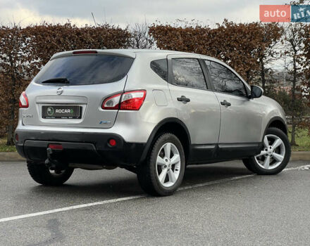 Серый Ниссан Кашкай, объемом двигателя 1.5 л и пробегом 271 тыс. км за 8750 $, фото 22 на Automoto.ua