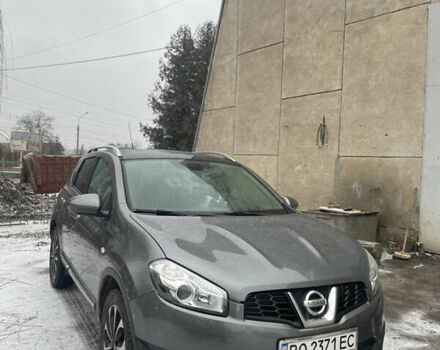 Серый Ниссан Кашкай, объемом двигателя 1.6 л и пробегом 238 тыс. км за 10500 $, фото 3 на Automoto.ua