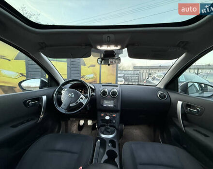 Сірий Ніссан Кашкай, об'ємом двигуна 1.6 л та пробігом 250 тис. км за 10700 $, фото 4 на Automoto.ua