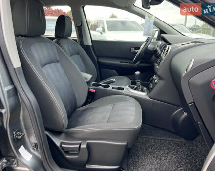 Сірий Ніссан Кашкай, об'ємом двигуна 1.5 л та пробігом 120 тис. км за 11990 $, фото 24 на Automoto.ua