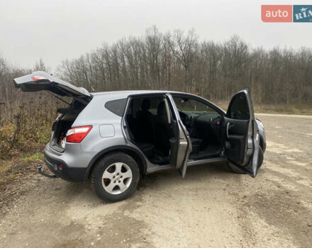 Сірий Ніссан Кашкай, об'ємом двигуна 2 л та пробігом 290 тис. км за 14000 $, фото 3 на Automoto.ua
