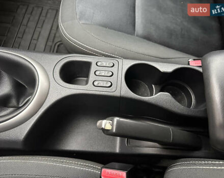 Сірий Ніссан Кашкай, об'ємом двигуна 0 л та пробігом 230 тис. км за 9900 $, фото 39 на Automoto.ua