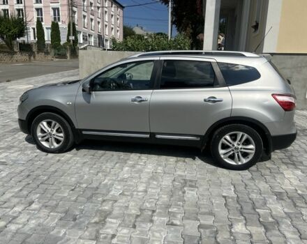 Серый Ниссан Кашкай, объемом двигателя 2 л и пробегом 268 тыс. км за 9333 $, фото 3 на Automoto.ua