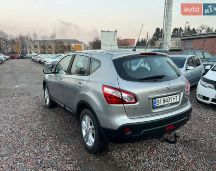 Серый Ниссан Кашкай, объемом двигателя 1.5 л и пробегом 216 тыс. км за 10500 $, фото 7 на Automoto.ua