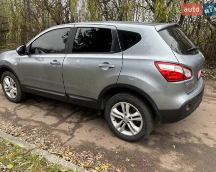 Сірий Ніссан Кашкай, об'ємом двигуна 1.5 л та пробігом 193 тис. км за 10500 $, фото 3 на Automoto.ua