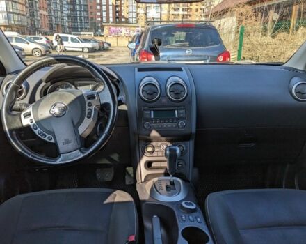 Серый Ниссан Кашкай, объемом двигателя 2 л и пробегом 287 тыс. км за 9450 $, фото 1 на Automoto.ua