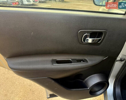 Серый Ниссан Кашкай, объемом двигателя 1.6 л и пробегом 183 тыс. км за 8999 $, фото 16 на Automoto.ua