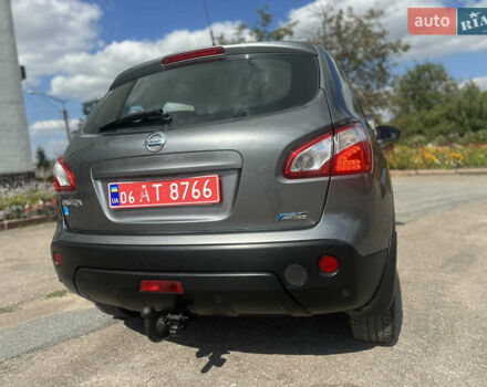 Серый Ниссан Кашкай, объемом двигателя 1.5 л и пробегом 230 тыс. км за 9900 $, фото 5 на Automoto.ua