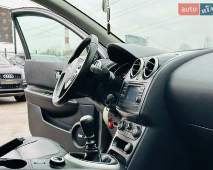 Сірий Ніссан Кашкай, об'ємом двигуна 2 л та пробігом 210 тис. км за 13200 $, фото 25 на Automoto.ua