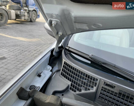 Сірий Ніссан Кашкай, об'ємом двигуна 2 л та пробігом 249 тис. км за 10750 $, фото 95 на Automoto.ua