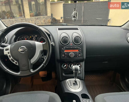 Сірий Ніссан Кашкай, об'ємом двигуна 2 л та пробігом 142 тис. км за 9750 $, фото 51 на Automoto.ua