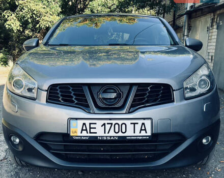 Серый Ниссан Кашкай, объемом двигателя 1.99 л и пробегом 148 тыс. км за 11500 $, фото 2 на Automoto.ua