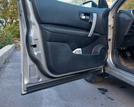 Серый Ниссан Кашкай, объемом двигателя 1.6 л и пробегом 177 тыс. км за 10600 $, фото 13 на Automoto.ua