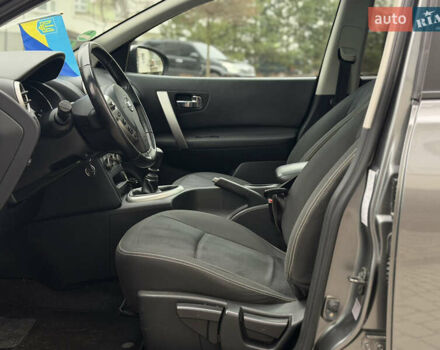 Серый Ниссан Кашкай, объемом двигателя 2 л и пробегом 260 тыс. км за 10999 $, фото 18 на Automoto.ua