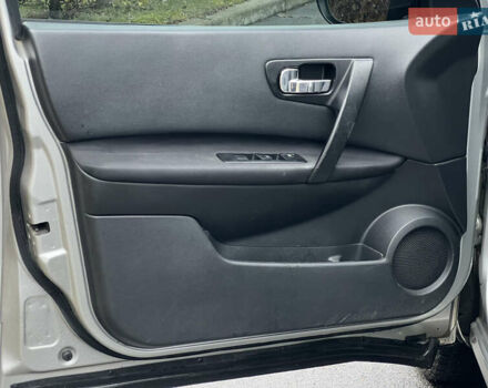 Серый Ниссан Кашкай, объемом двигателя 1.5 л и пробегом 271 тыс. км за 8750 $, фото 30 на Automoto.ua