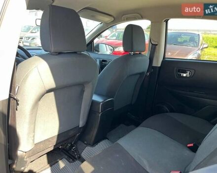 Серый Ниссан Кашкай, объемом двигателя 1.6 л и пробегом 144 тыс. км за 10990 $, фото 28 на Automoto.ua