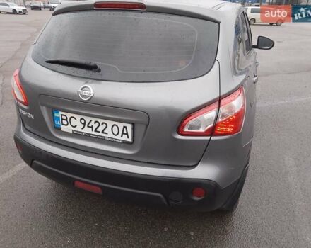 Серый Ниссан Кашкай, объемом двигателя 1.6 л и пробегом 228 тыс. км за 9900 $, фото 13 на Automoto.ua