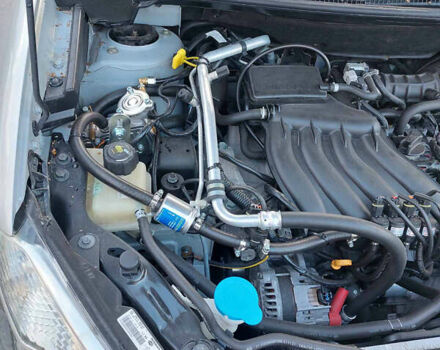 Серый Ниссан Кашкай, объемом двигателя 1.6 л и пробегом 177 тыс. км за 10600 $, фото 10 на Automoto.ua