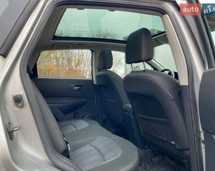 Серый Ниссан Кашкай, объемом двигателя 1.6 л и пробегом 225 тыс. км за 9650 $, фото 21 на Automoto.ua