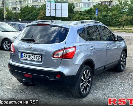Серый Ниссан Кашкай, объемом двигателя 2 л и пробегом 193 тыс. км за 10700 $, фото 2 на Automoto.ua