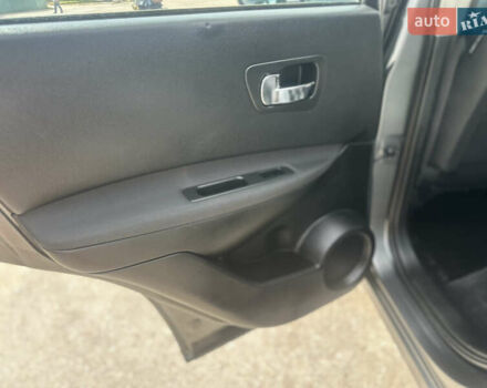 Серый Ниссан Кашкай, объемом двигателя 1.5 л и пробегом 230 тыс. км за 9900 $, фото 36 на Automoto.ua