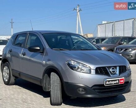 Серый Ниссан Кашкай, объемом двигателя 1.6 л и пробегом 144 тыс. км за 10990 $, фото 2 на Automoto.ua