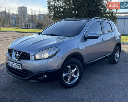 Сірий Ніссан Кашкай, об'ємом двигуна 2 л та пробігом 200 тис. км за 10450 $, фото 2 на Automoto.ua