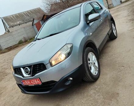 Серый Ниссан Кашкай, объемом двигателя 1.5 л и пробегом 192 тыс. км за 10200 $, фото 1 на Automoto.ua