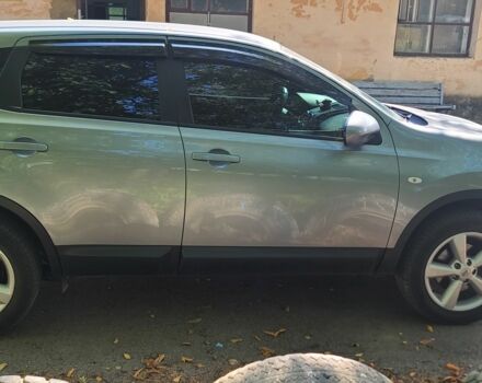 Серый Ниссан Кашкай, объемом двигателя 1.5 л и пробегом 226 тыс. км за 11800 $, фото 1 на Automoto.ua