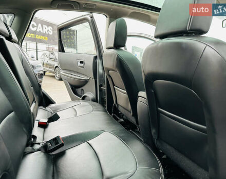 Сірий Ніссан Кашкай, об'ємом двигуна 2 л та пробігом 210 тис. км за 13200 $, фото 19 на Automoto.ua