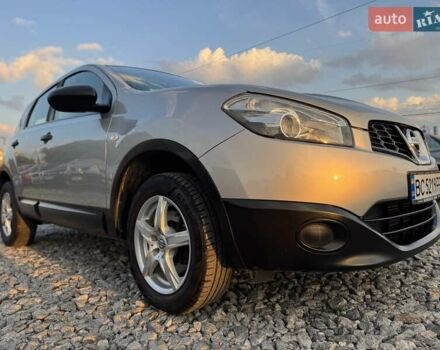 Серый Ниссан Кашкай, объемом двигателя 1.5 л и пробегом 279 тыс. км за 9300 $, фото 36 на Automoto.ua