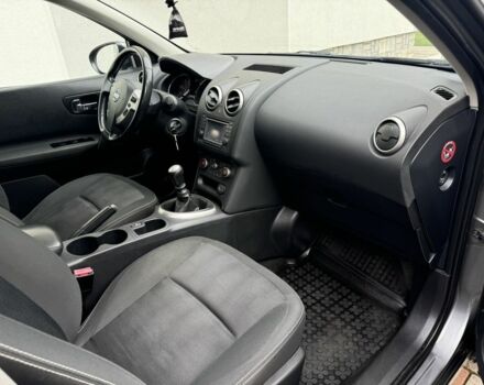 Серый Ниссан Кашкай, объемом двигателя 1.5 л и пробегом 210 тыс. км за 10500 $, фото 8 на Automoto.ua