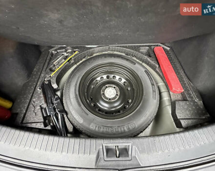 Серый Ниссан Кашкай, объемом двигателя 1.46 л и пробегом 293 тыс. км за 9500 $, фото 28 на Automoto.ua