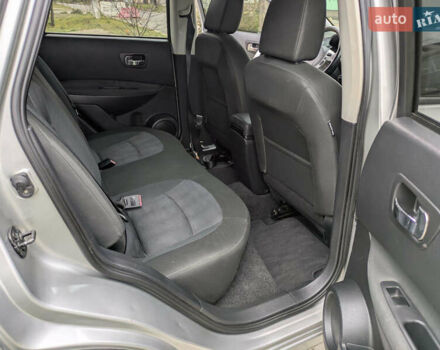 Серый Ниссан Кашкай, объемом двигателя 1.5 л и пробегом 231 тыс. км за 10500 $, фото 14 на Automoto.ua