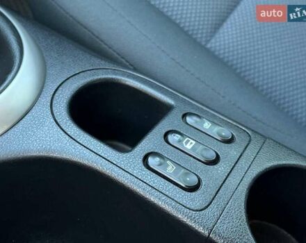 Серый Ниссан Кашкай, объемом двигателя 1.6 л и пробегом 144 тыс. км за 10990 $, фото 30 на Automoto.ua