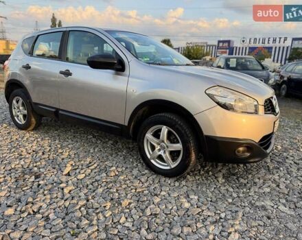 Серый Ниссан Кашкай, объемом двигателя 1.5 л и пробегом 279 тыс. км за 9300 $, фото 19 на Automoto.ua