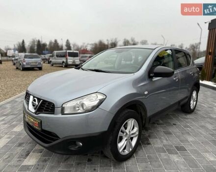 Серый Ниссан Кашкай, объемом двигателя 1.5 л и пробегом 225 тыс. км за 9999 $, фото 3 на Automoto.ua