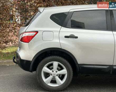 Серый Ниссан Кашкай, объемом двигателя 1.5 л и пробегом 271 тыс. км за 8750 $, фото 24 на Automoto.ua