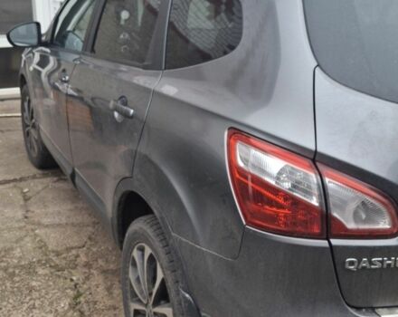 Сірий Ніссан Кашкай, об'ємом двигуна 2 л та пробігом 143 тис. км за 10700 $, фото 4 на Automoto.ua